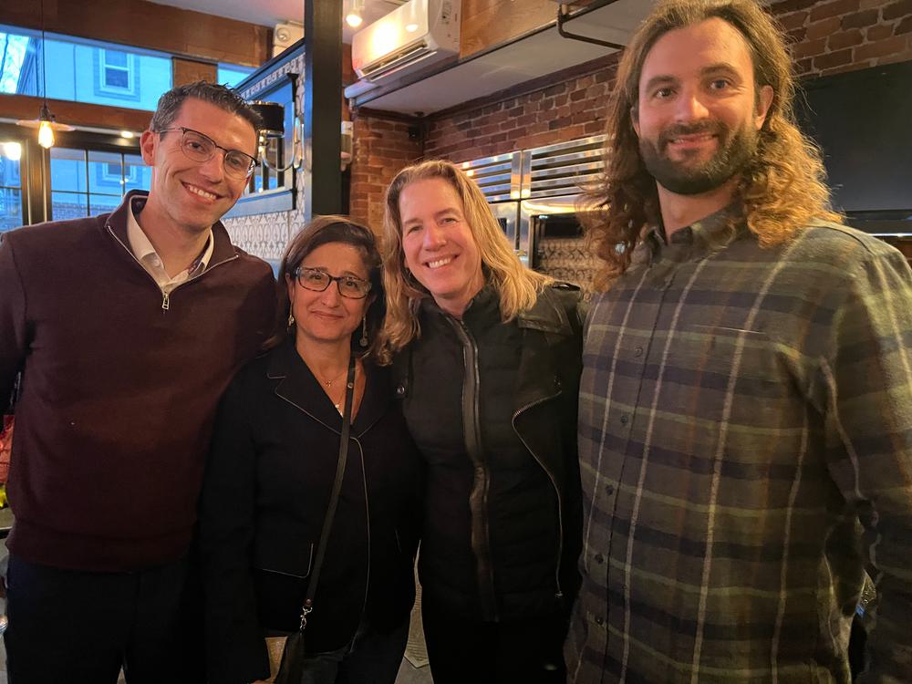 Photo of Lamya with Montai colleagues